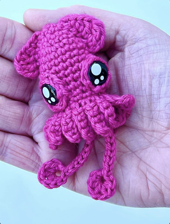 Happy Baby Squid Crochet Pattern