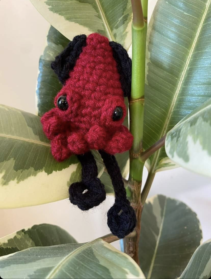 Happy Baby Squid Crochet Pattern
